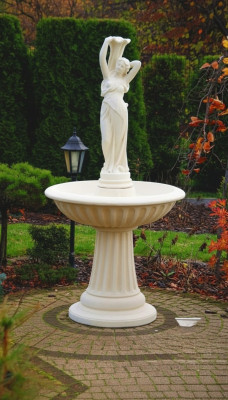Sprangbur Gaart Weier Pëtz Steepëtz Gaartpëtz Fontaine 182cm