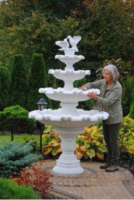Sprangbur Gaart Séi Pëtz 213cm Steenpëtz Gaartpëtz Fontaine Neit