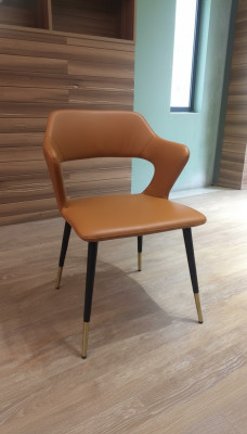 Design Still aus Metall Polster Lounge Club Stull Sëtz Entspanen Luxus Zëmmer Waarden Nei