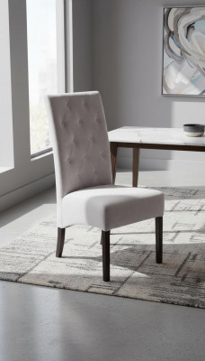 Set vun 8 Chesterfield Designer Massivholz Stull Iesszëmmerstull Designer Polster