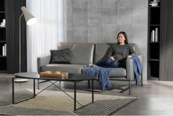 Luxus Designer Sëtz Garnitur Sofa Couch Polster Set Lieder 2+1+1 Couchen