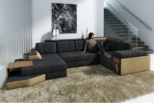 Luxuriéise Eckcouch fir Wunnzëmmer an U-Form. Entdeckt e grandiosen Design.