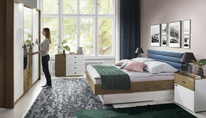 Design-Schlofzëmmer 5-Stéck Set Bett, Nuetsdëscher, Kommode, Kleederschaf