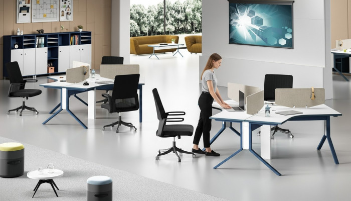 Dëscher Büro Miwwelen Ariichtung Dëscher Callcenter Holz 3 Aarbechtsplazen