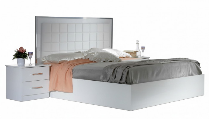 Bett 2x Nuetsdësch 3-tlg. Schlofkummer Set Design Modern Luxus Better Grupp Nei