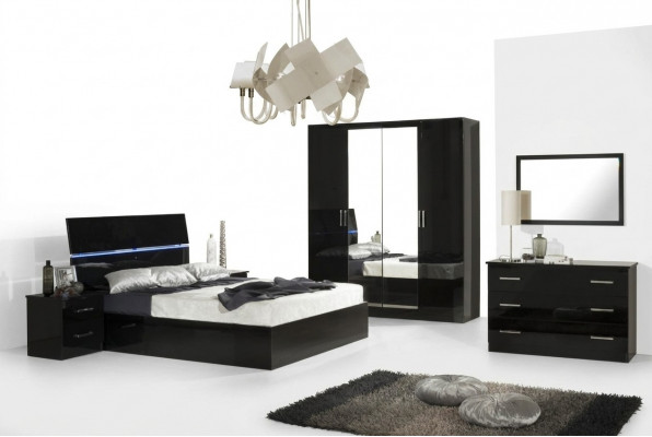 Schlofkummer Set Komplett Kommode Bett Kleederschaf Bett Nueschtkonsol 6 Deeler.