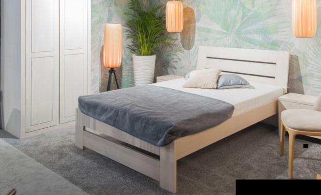 Schlofkummer Set Bett 2x Nuetsdësch Kleederschaf 4tlg. Holz Schaf Schief