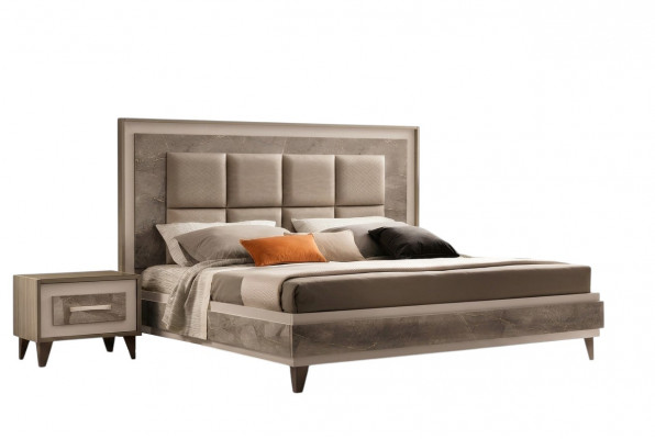 Schlofkummer 3-Stéck Set Bett 2x Nuetsdësch Konsole Better Hotel arredoclassic