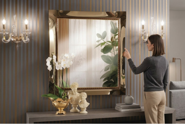 Klassesche Wandspigel Holzrahmen Spigel Miwwelen Hänkgspigel Glas Rahmen Wand