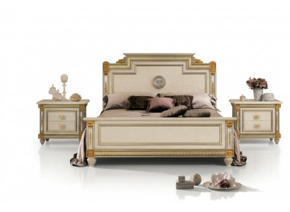 Bett + 2x Nuetsdësch 3 deeler Schlofzëmmer Set Designer Luxus Schlofzëmmer Barock