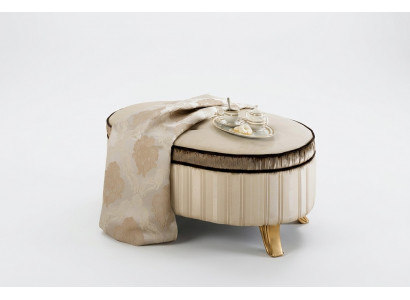 Design Polster Hocker Fousshocker Ottomane Sëtz Chaise Gepolstert Pufa Sëtzbenken