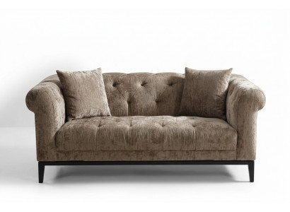 Gemittleche beige Chesterfield Drësëtzer Wunnzëmmer Couch
