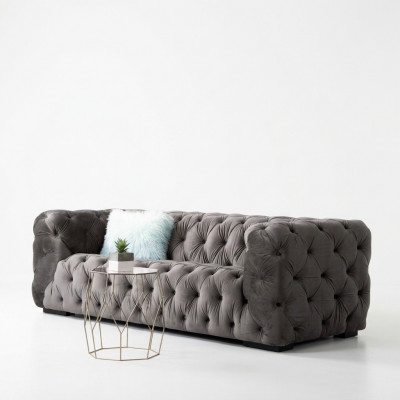 Grouss Chelsea Dräisëtzer Couch Gepolsterten Stil Miwwelen