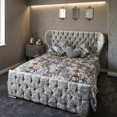 Chesterfield Design Samt Bett Luxus Textil Better Schlofzëmmer Duebel 200x200cm