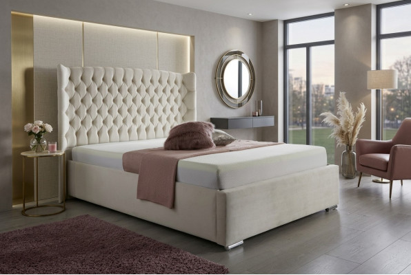 Chesterfield Bett Design Schlofzëmmer Englëscht Better 180x200cm Textil Polster