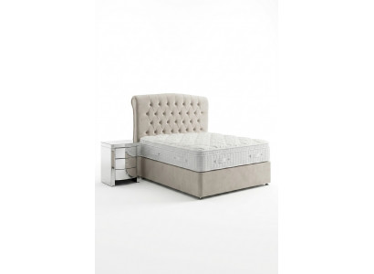 Grousst béiges Chesterfield Duebelbett Luxus Modern Better