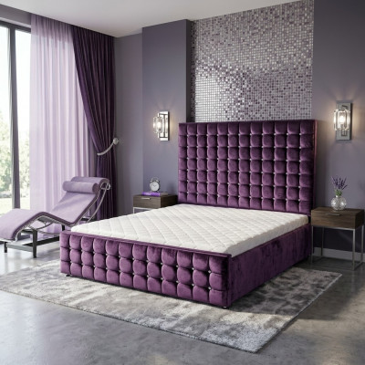 Lila Luxus Samt Textil Bett Duebel Better Chesterfield mat Kristallsteng Nei