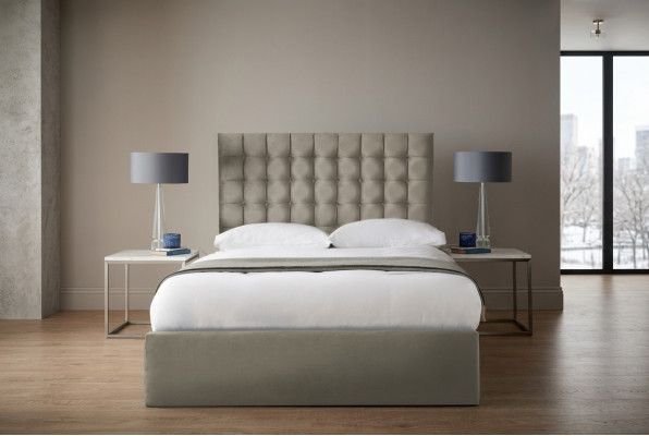 Modernen hellbeige Chesterfield Duebelbett Designer Schlofkummer Bett
