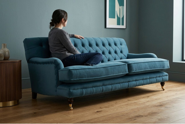 Bloen moderne Chesterfield-Dreisëtzer Luxuscouch 3-Sëtz-Wunnzëmmer Sofa