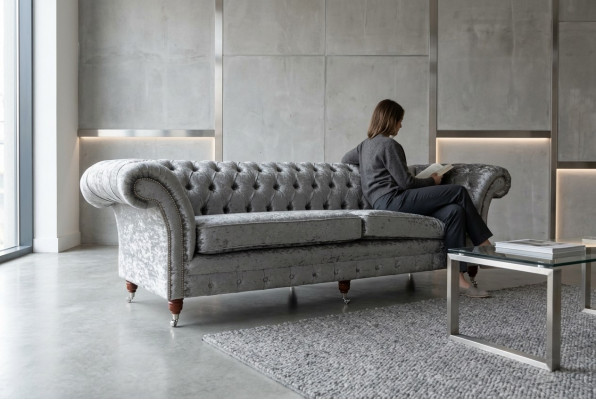 Chesterfield Groe Polstersofa Viersëtzer Designer 4-Sëtzer Canapé