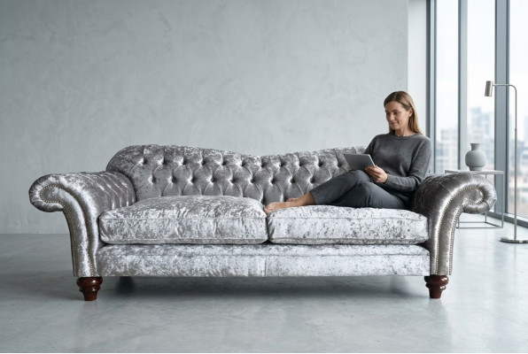 Klassesch Chesterfield Canapé 4 Sëtzer Sofa Couchen Samt Lieder Design Gro 240cm