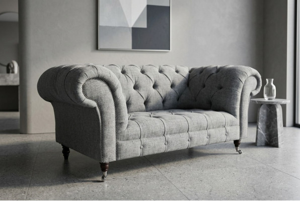 Luxus 2-Sëtzer Couch Polstersofa Lieder Stoff Couchen Chesterfield Garnitur Nei