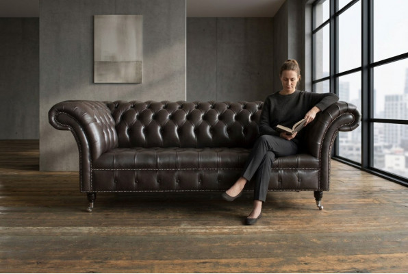 Chesterfield Stoffsiesofa Liederiesofa Siesofa Couch Polster Wunnzëmmer Moossfabrikatioun