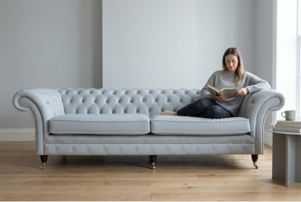 Groer Chesterfield 4-Sëtzer Polster Canapé Modernen Stil Samett Textil Stoff Sofa