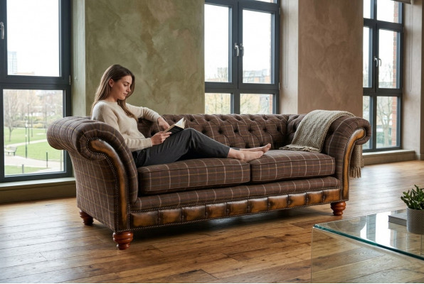 Klassesch Chesterfield Sofa 3-Sëtzer Design Sofas Polster Couchen Lieder Brong