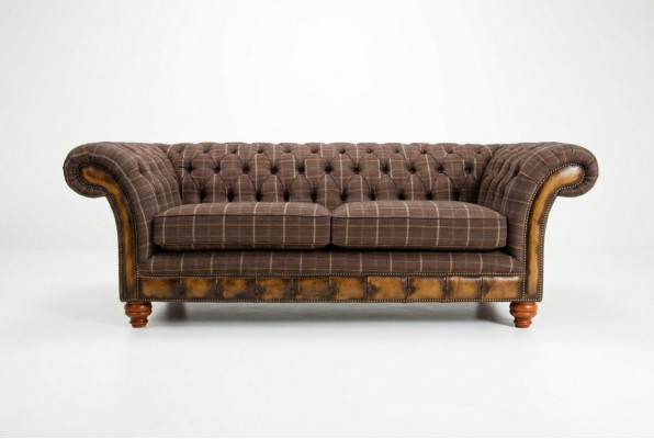 Klassesch Chesterfield Sofa 3-Sëtzer Design Sofas Polster Couchen Lieder Brong