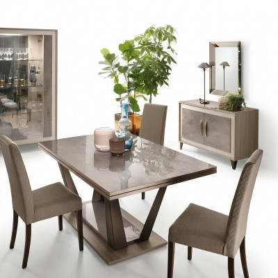 Iessdësch Iesszëmmer Wunnzëmmer Garnitur Holz Design Italienescht Miwwel