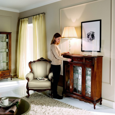 Miwwelen Stil Barock Holz Kommode Schaf Vitrinn Miwwelen Luxus Fautteuil