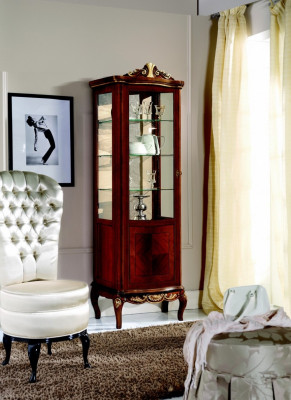 Klassesch Miwwelen Holz Braun Vitrine Schick Luxus Vitrineschaf Italienesch Miwwelen