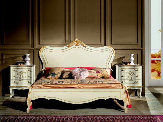 Luxusbett 160x195cm mat Holzkapittel an 2 Nuetsschafskëschten Italienesch Miwwelen Nei