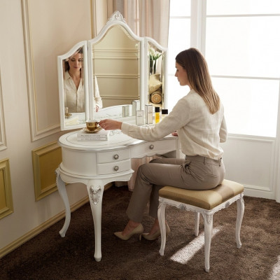 Miwwelen Barock Holz Dëscher Konsolendësch Spigel Italienesch Schminckdësch 2stéck.