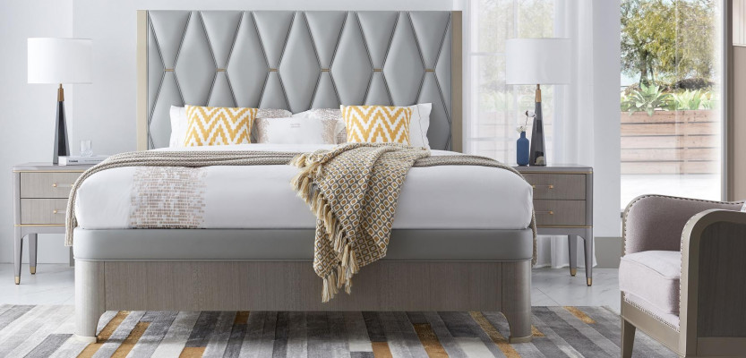 Bett 2x Nuetsdësch 3 dgl. Schlofkummer Set Design Modern Luxus Grupp