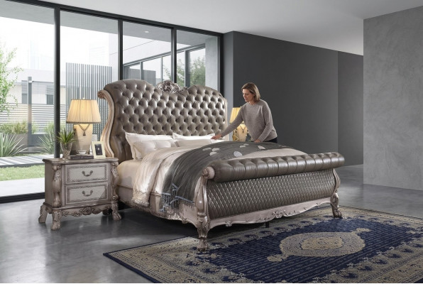 Design Barock Luxus Miwwelen Nuetsdësch Better 180x200 Bett 3 Desch. Schlofzëmmer Set