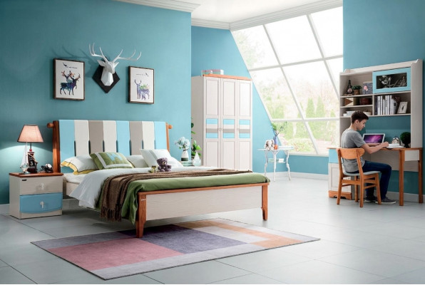 Echtholz Bett Schreifdësch Schaf Nei 5 Stéck Komplett Set Holz Schlofzëmmer