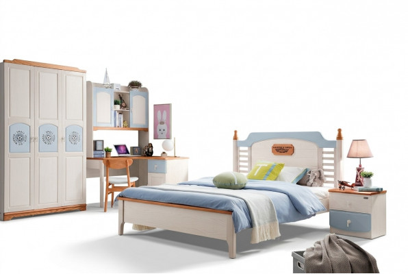 Schlofzëmmer Set 5tlg. Bett 2x Nuetsdësch Schreifdësch Kannerbett Vollholz Miwwelen