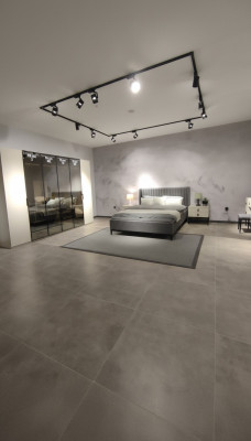 Designer Schlofzëmmer Set Bett 2x Nuetsdëscher Kleederschaf Nei a Luxusrietsch
