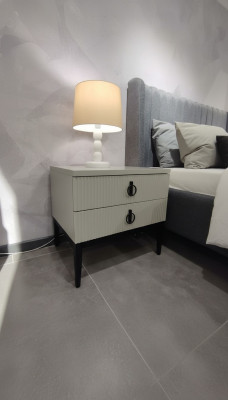 Schlofzëmmer Sáitendësch Luxus 2x Nuetsdëscher Elegante Nuetsdëscher 2x