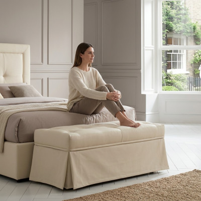 Luxus Landhausstil Hocker Miwwelen Polsterhocker Design Sëtz Sëtzbank Fousshocker