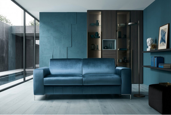 Design Dräisëtzer Couch Polstersofa 3er Sëtz Sofa Zëmmer Miwwel Italienesch Miwwelen