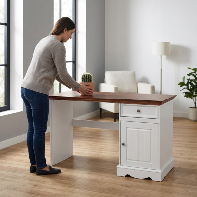 Büro Miwwelen Dëscher Massivholz Computerdësch Schreibtisch Holzdësch Bürodësch Dësch