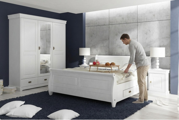Schlofkummer Set Bett Nuetsdësch Kleederschaf Hotel Better Holz Design 4tlg.
