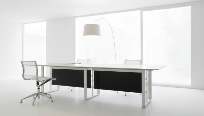 Konferenzdësch Miwwelen Konferenzdëscher Holz Büro Schreifdësch Dësch Dëscher Frezza