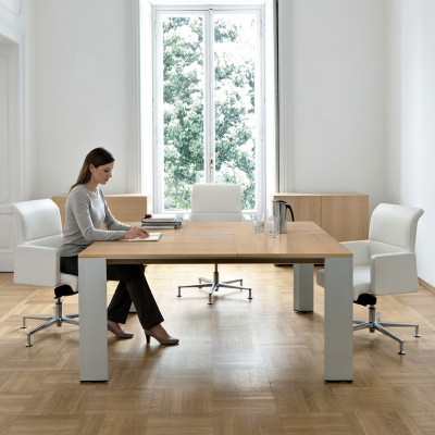 Bürosdëscher Büroausstattung Konferenzdësch Büroschreifdësch Meetingdësch