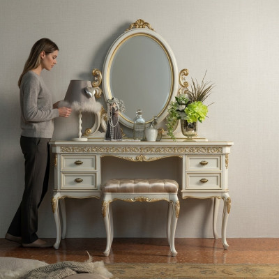 Make-up-Dësch Schlofkummer Hocker Set Kommode Dësch Klassesch Konsol Spigel