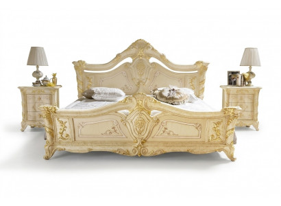 Klassesch Schlofkummer Hotel Bed Barock Miwwelen Holz Better Italien Luxus