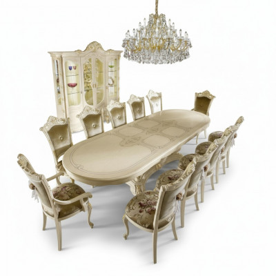 Dësch Luxus Iessdësch Italienesch Design Miwwelen Ariichtung Dëscher Massivholz